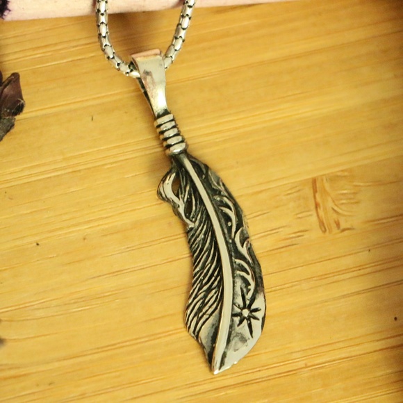 925 Sterling Silver feather men’s necklace - Picture 3 of 7